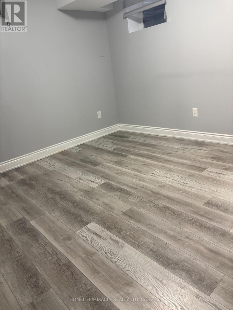 Bsmt - 6 Medalist Road, Brampton, Ontario  L6P 4H3 - Photo 31 - W12676878