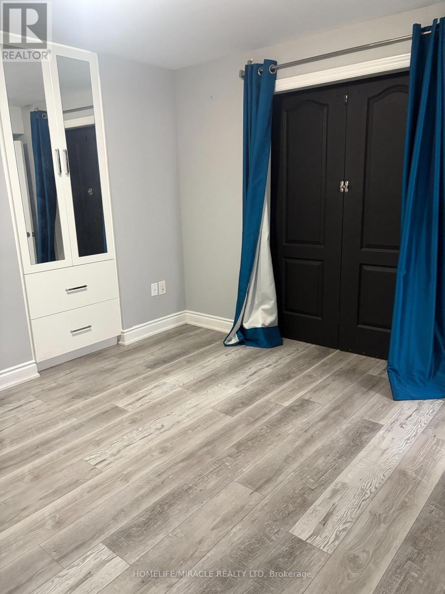 Bsmt - 6 Medalist Road, Brampton, Ontario  L6P 4H3 - Photo 33 - W12676878