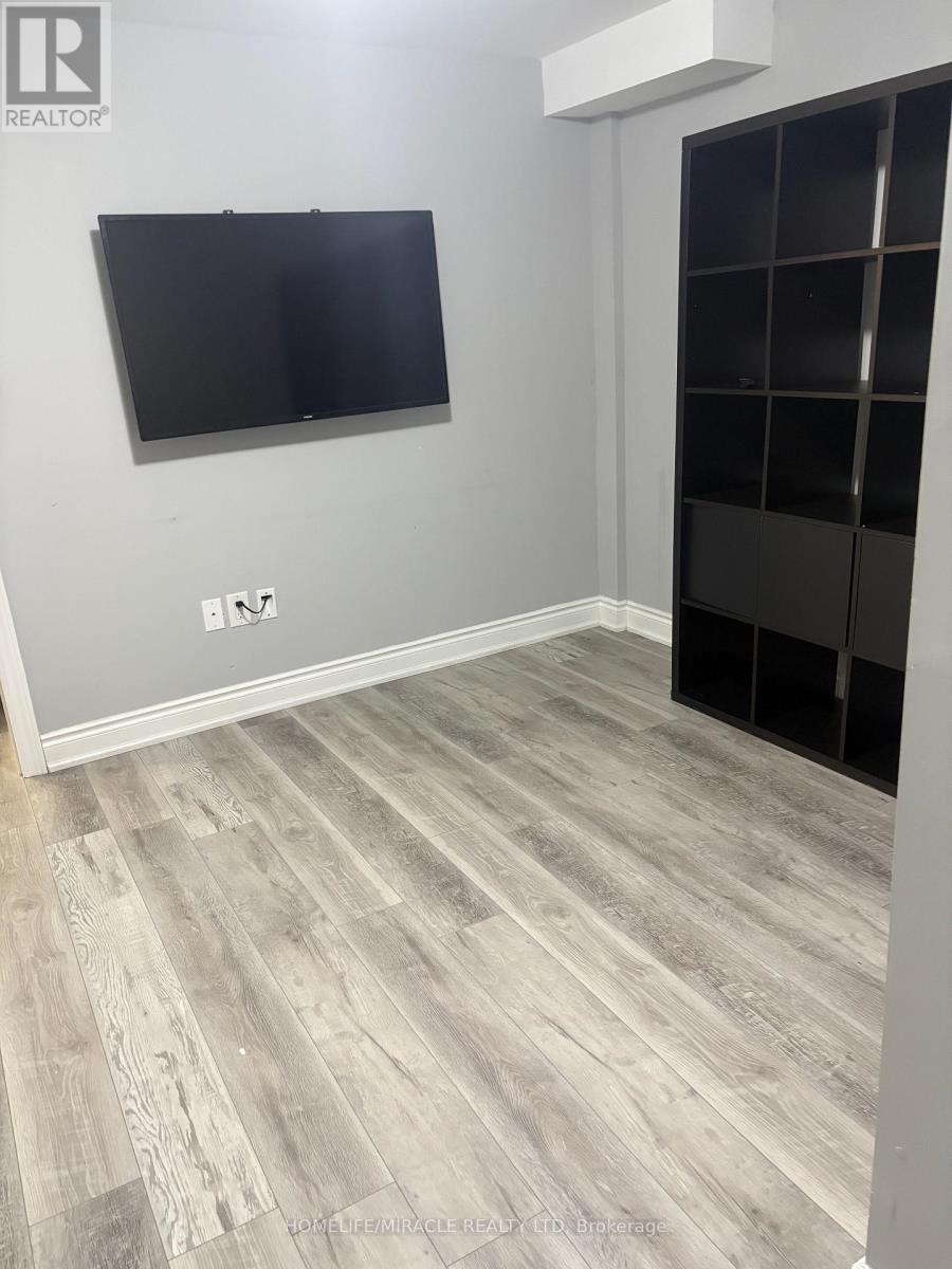 Bsmt - 6 Medalist Road, Brampton, Ontario  L6P 4H3 - Photo 36 - W12676878