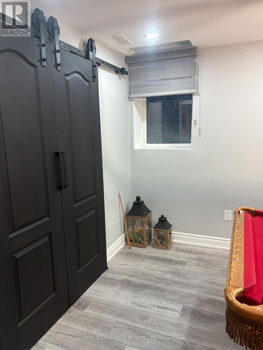 Bsmt - 6 Medalist Road, Brampton, Ontario  L6P 4H3 - Photo 39 - W12676878