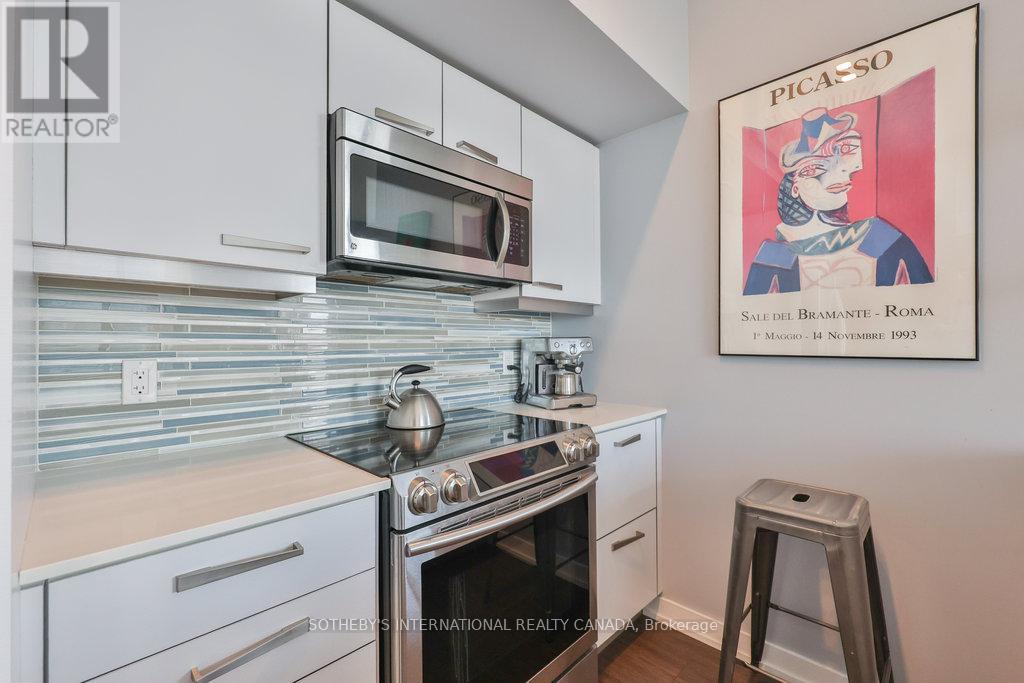 1803 - 2212 Lake Shore Boulevard W, Toronto, Ontario  M8V 0C2 - Photo 10 - W12676908