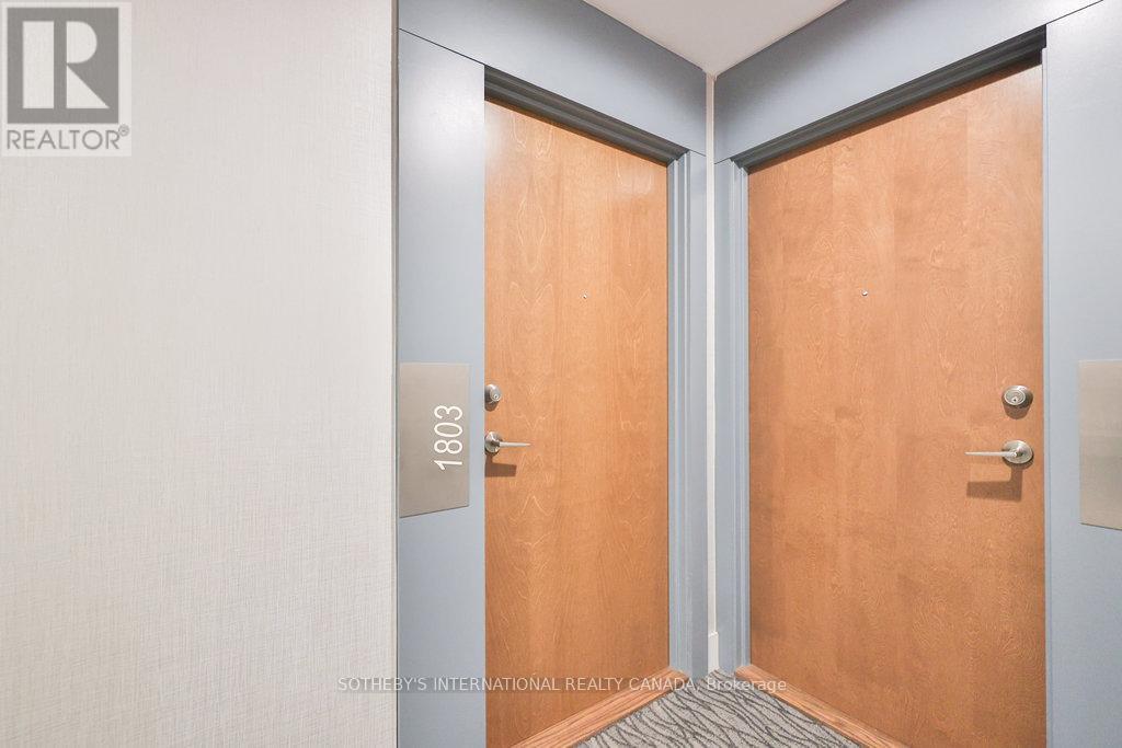 1803 - 2212 Lake Shore Boulevard W, Toronto, Ontario  M8V 0C2 - Photo 3 - W12676908