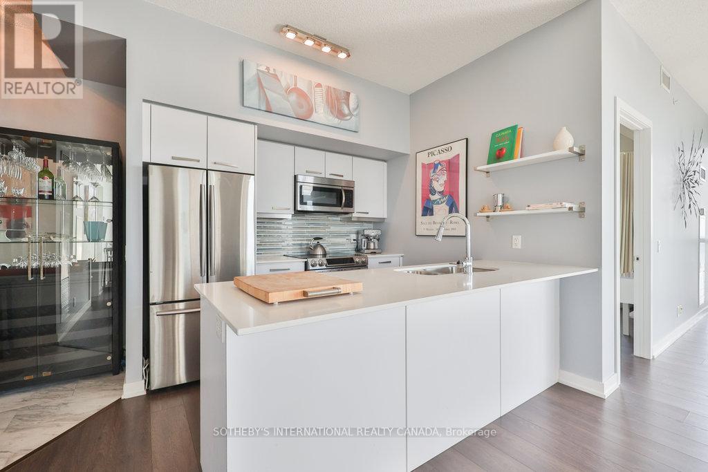 1803 - 2212 Lake Shore Boulevard W, Toronto, Ontario  M8V 0C2 - Photo 8 - W12676908