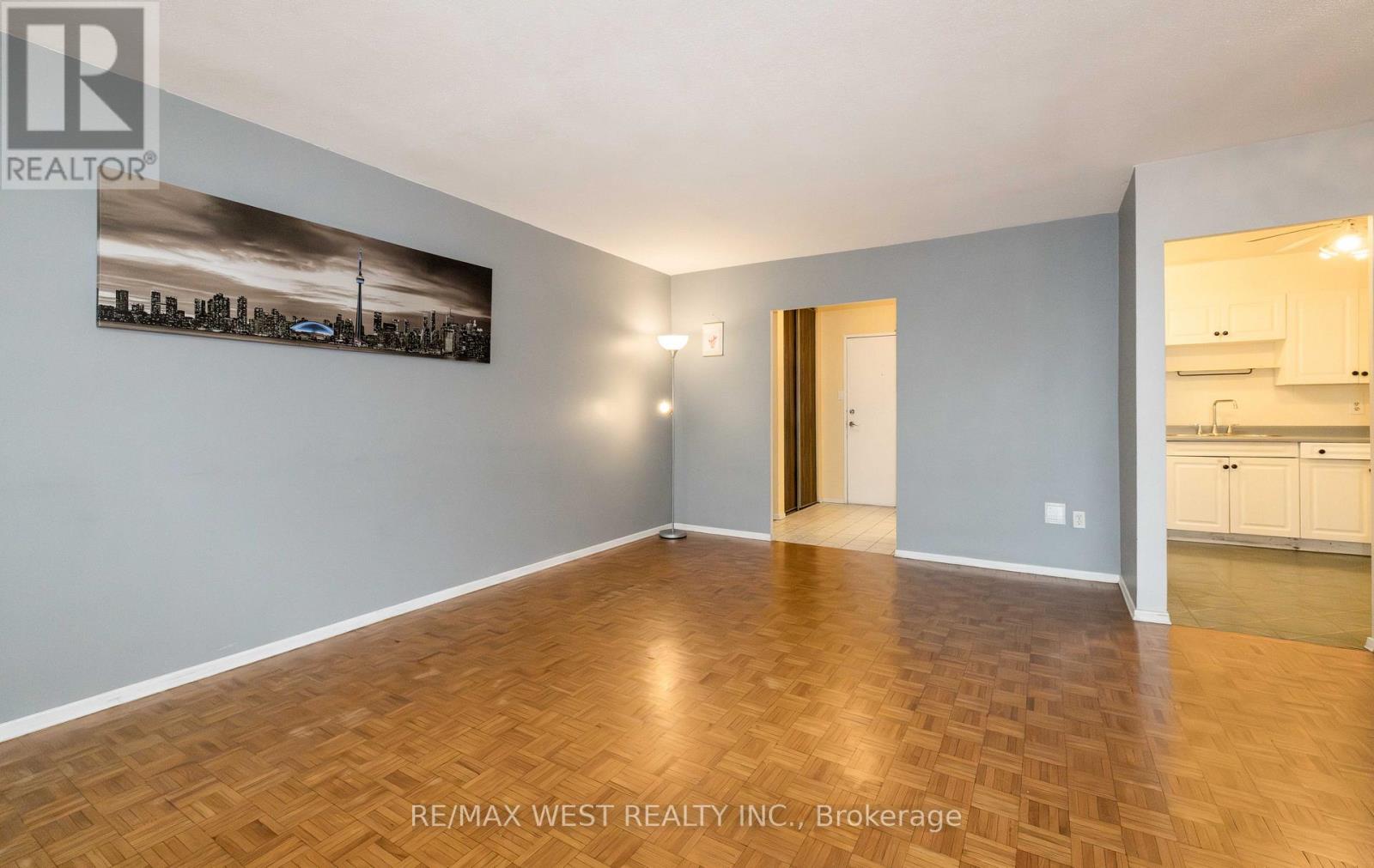 1509 - 85 Emmett Avenue, Toronto, Ontario  M6M 5A2 - Photo 12 - W12676918