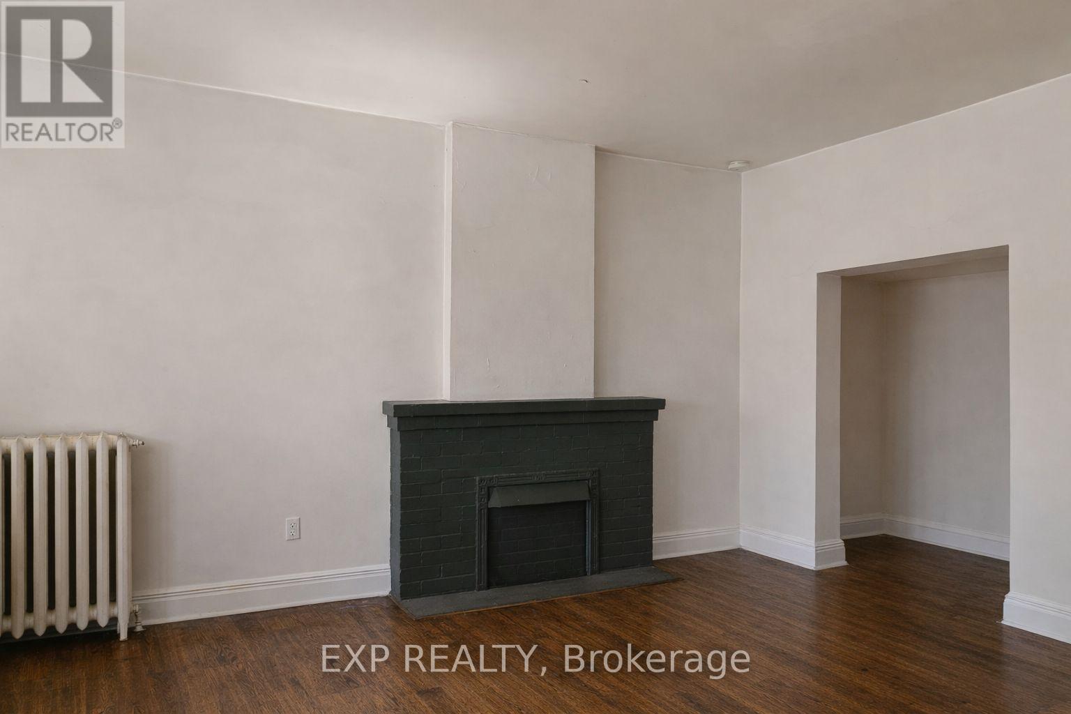 190 Dunn Avenue, Toronto, Ontario  M6K 2R9 - Photo 4 - W12676958