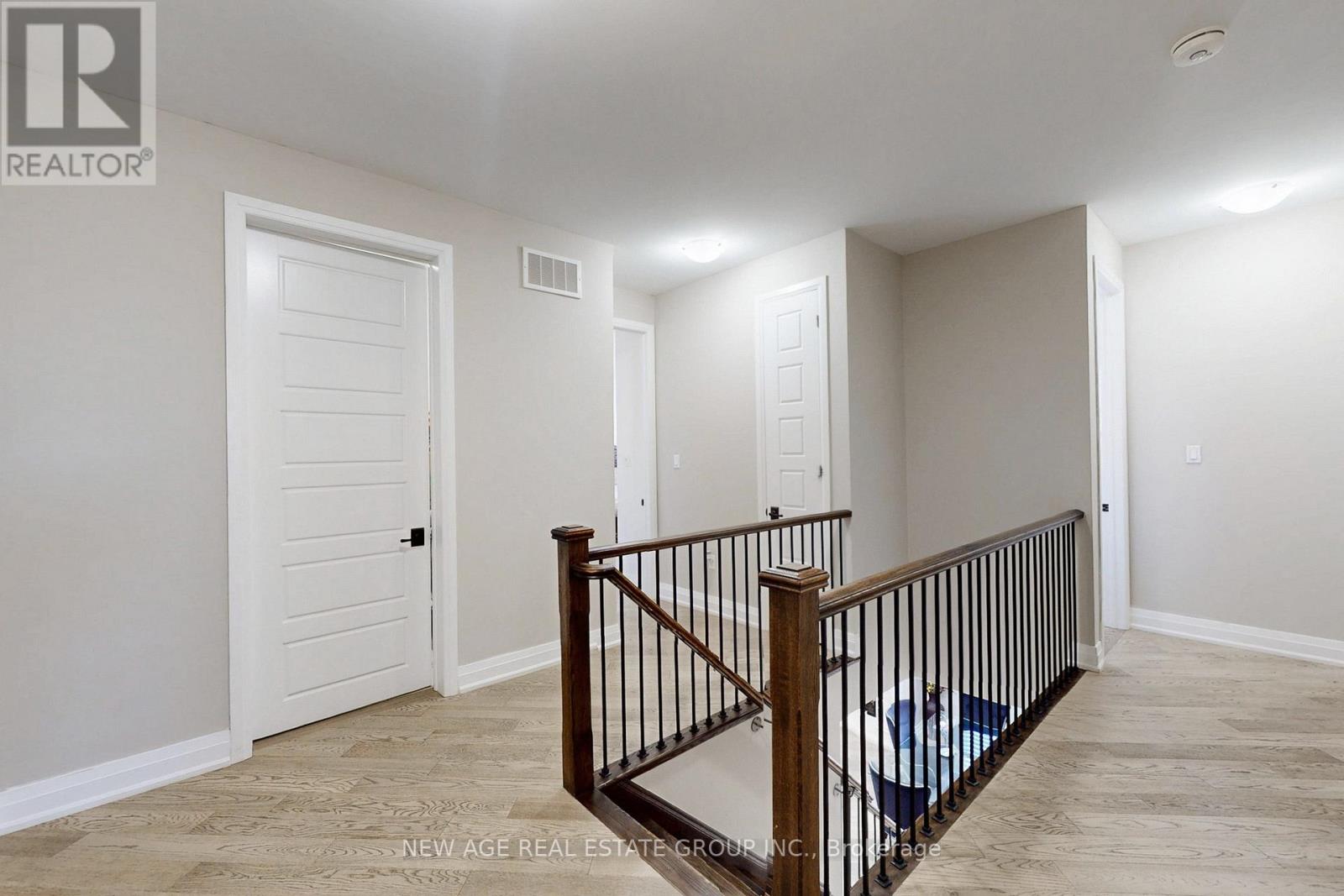 153 Whitlock Avenue, Milton, Ontario  L9E 1G1 - Photo 15 - W12677024