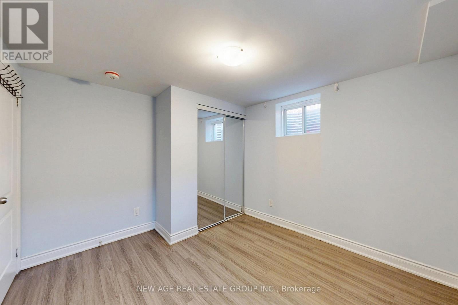 153 Whitlock Avenue, Milton, Ontario  L9E 1G1 - Photo 30 - W12677024