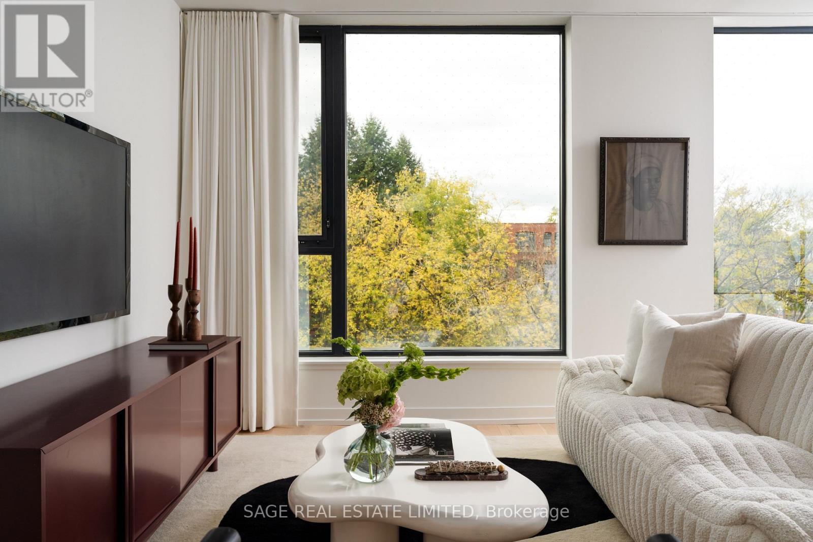 321 - 35 Wabash Avenue, Toronto, Ontario  M6R 0A9 - Photo 9 - W12677030