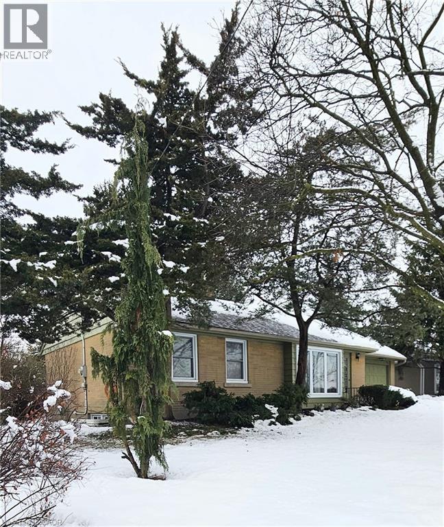 379 St. Leger Street, Kitchener, Ontario  N2H 4M8 - Photo 2 - 40796165