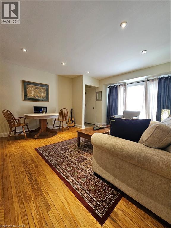 379 St. Leger Street, Kitchener, Ontario  N2H 4M8 - Photo 5 - 40796165