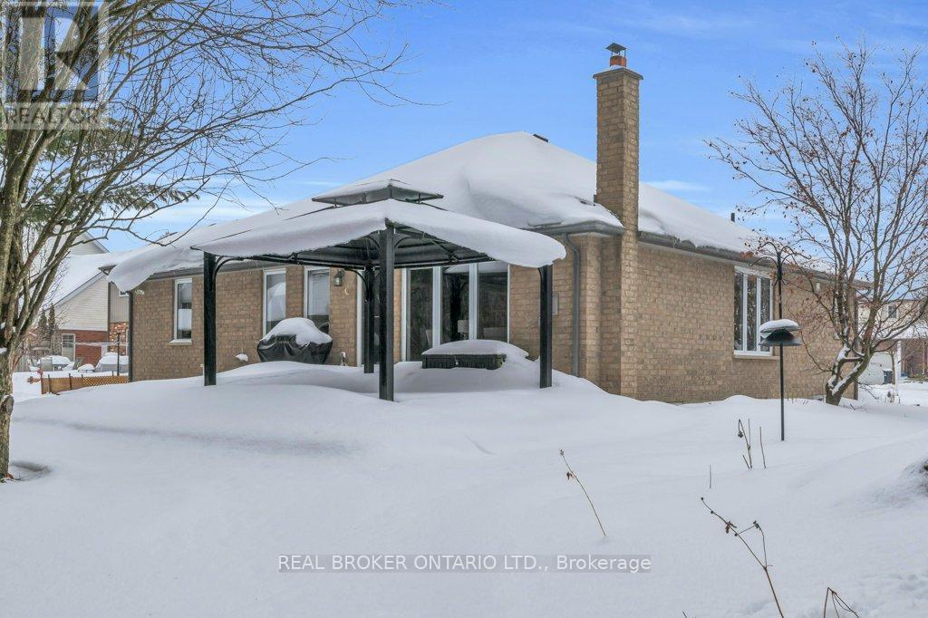 13 Burlwood Drive, Woolwich, Ontario  N3B 3L2 - Photo 42 - X12676880