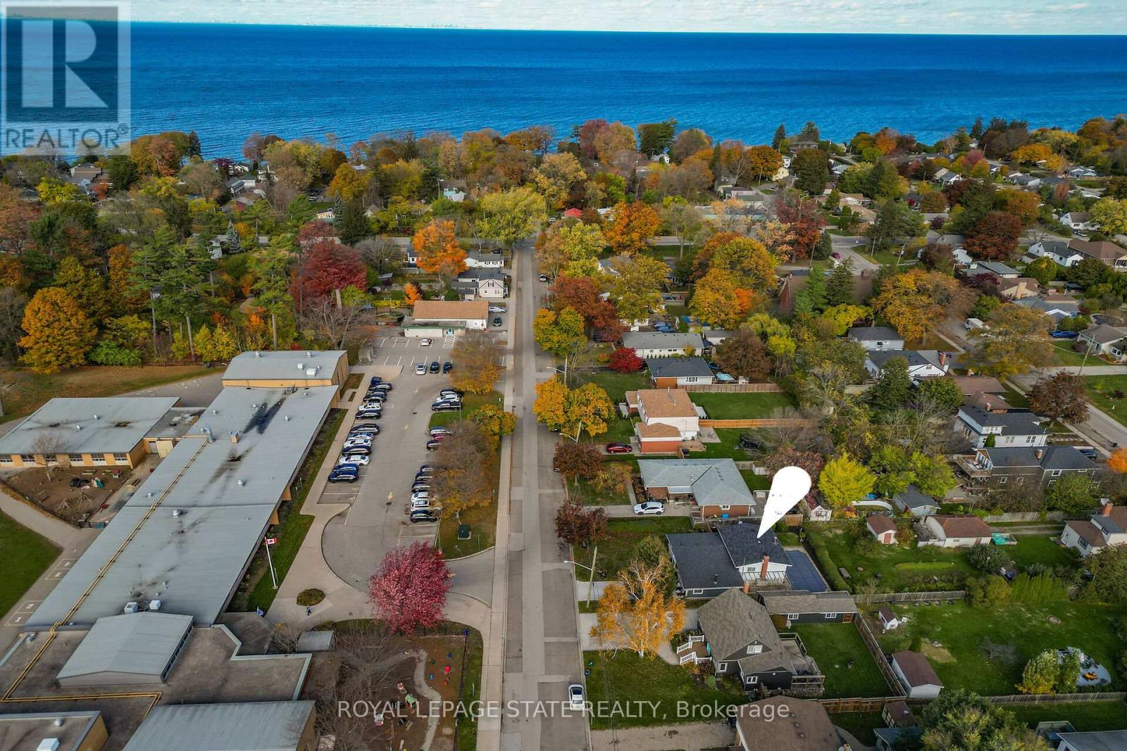 15 Grand Avenue, Grimsby, Ontario  L3M 2R6 - Photo 26 - X12677012