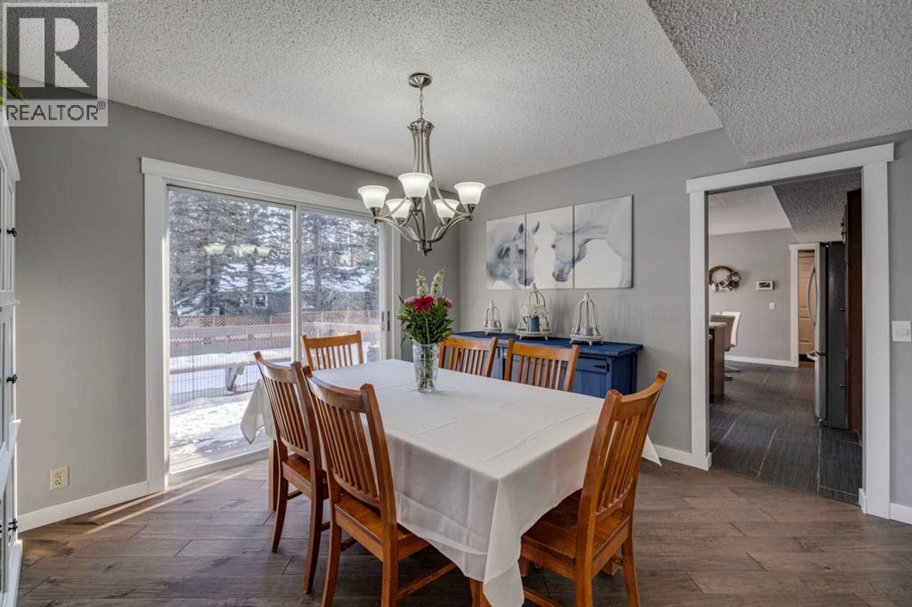 10 Wolf Drive, Rural Rocky View County, Alberta  T3Z 1A3 - Photo 12 - A2276969