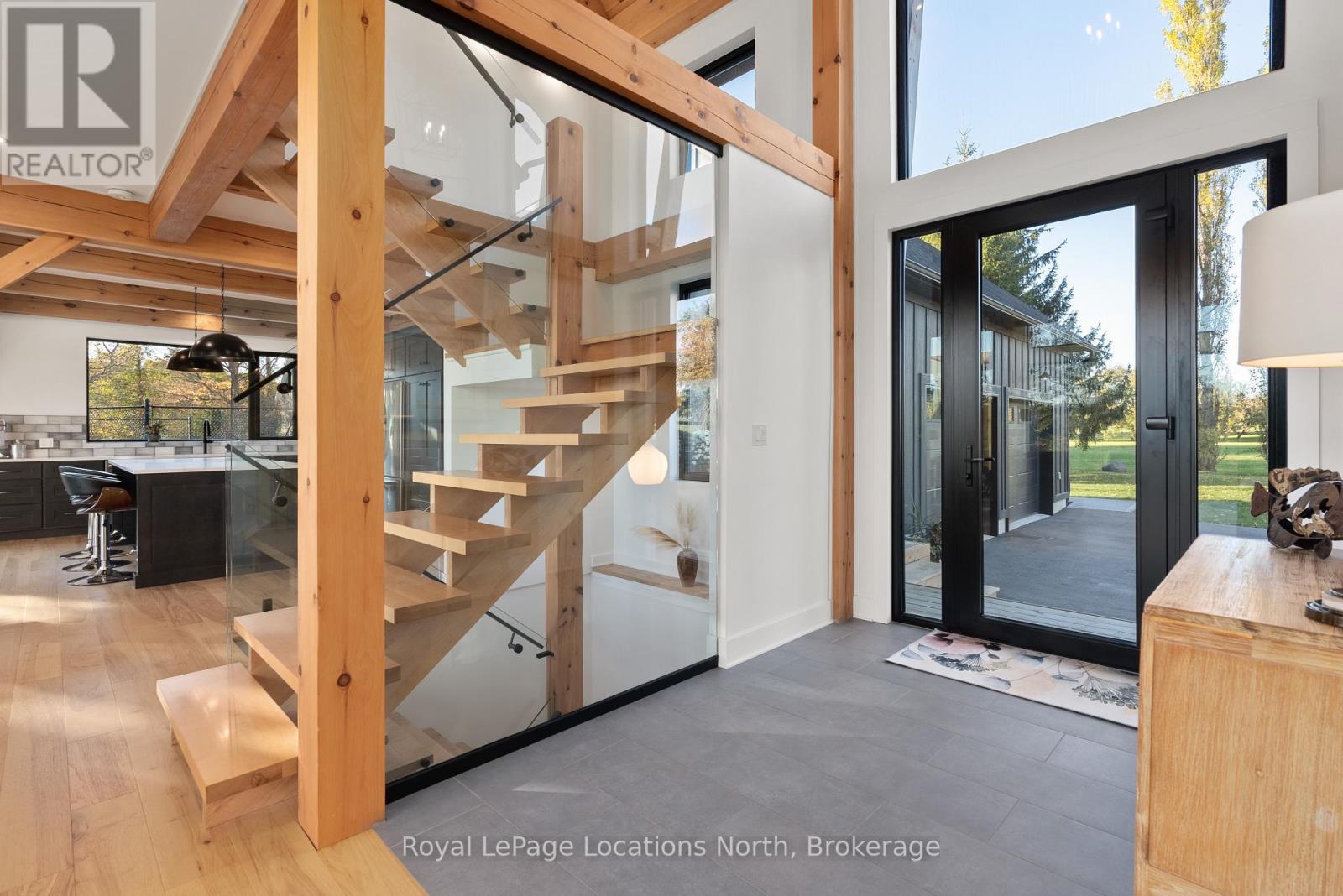 113 Slabtown Road W, Blue Mountains, Ontario  N0H 1J0 - Photo 6 - X12494602