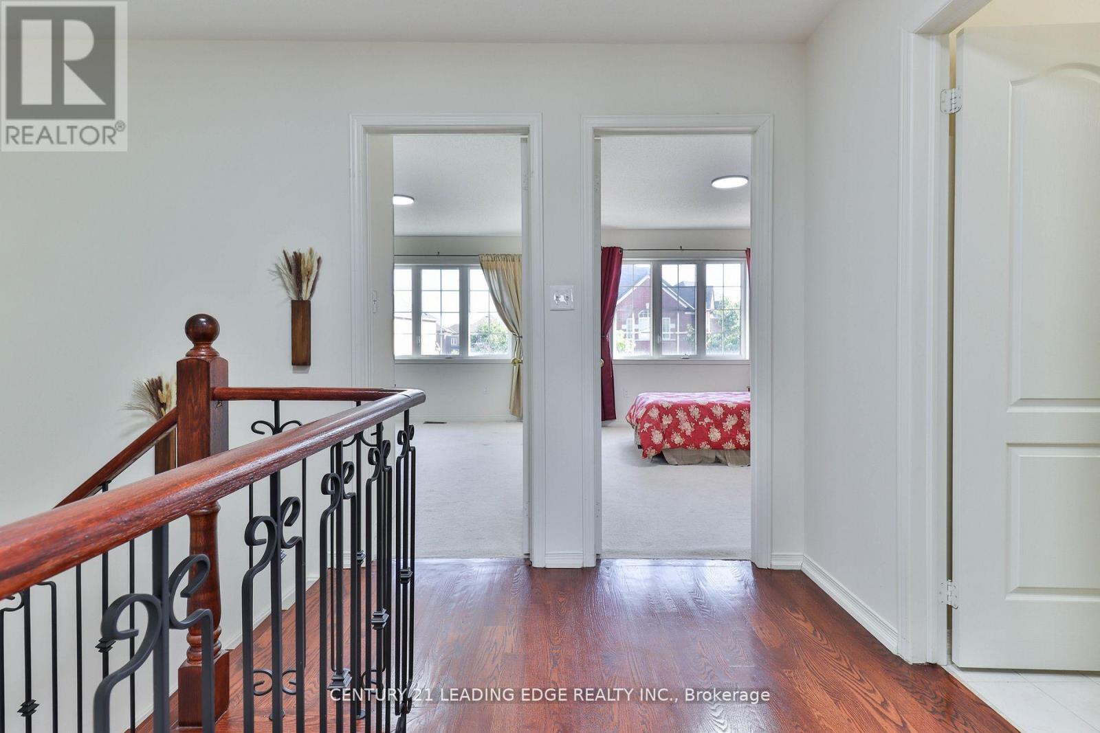 15 Robertdale Court, Whitchurch-Stouffville, Ontario  L4A 0Y5 - Photo 19 - N12676978