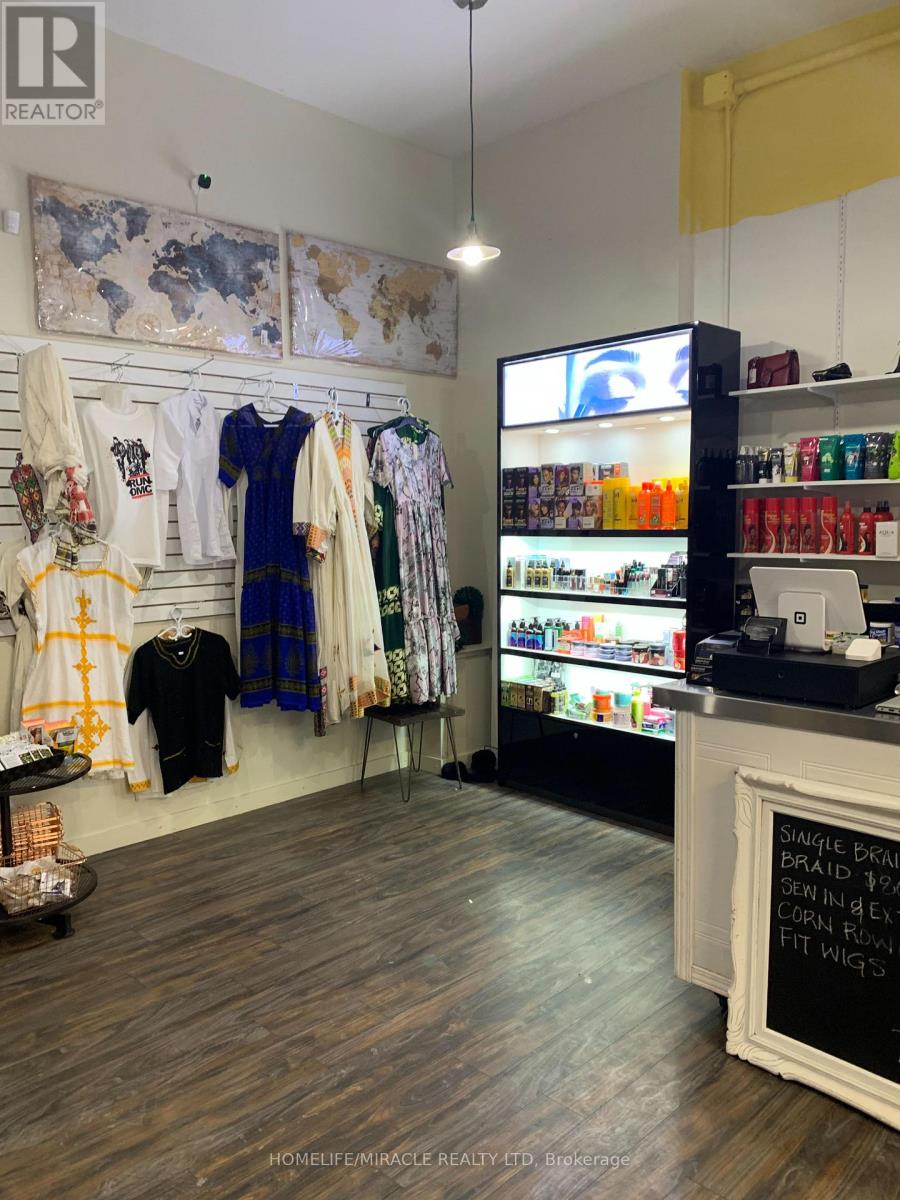 58 Carden Street, Guelph, Ontario  N1H 4E3 - Photo 3 - X12676516