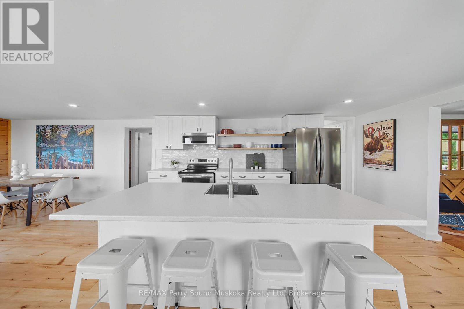 15 Forsyths Road, Carling, Ontario  P0G 1G0 - Photo 13 - X12677090