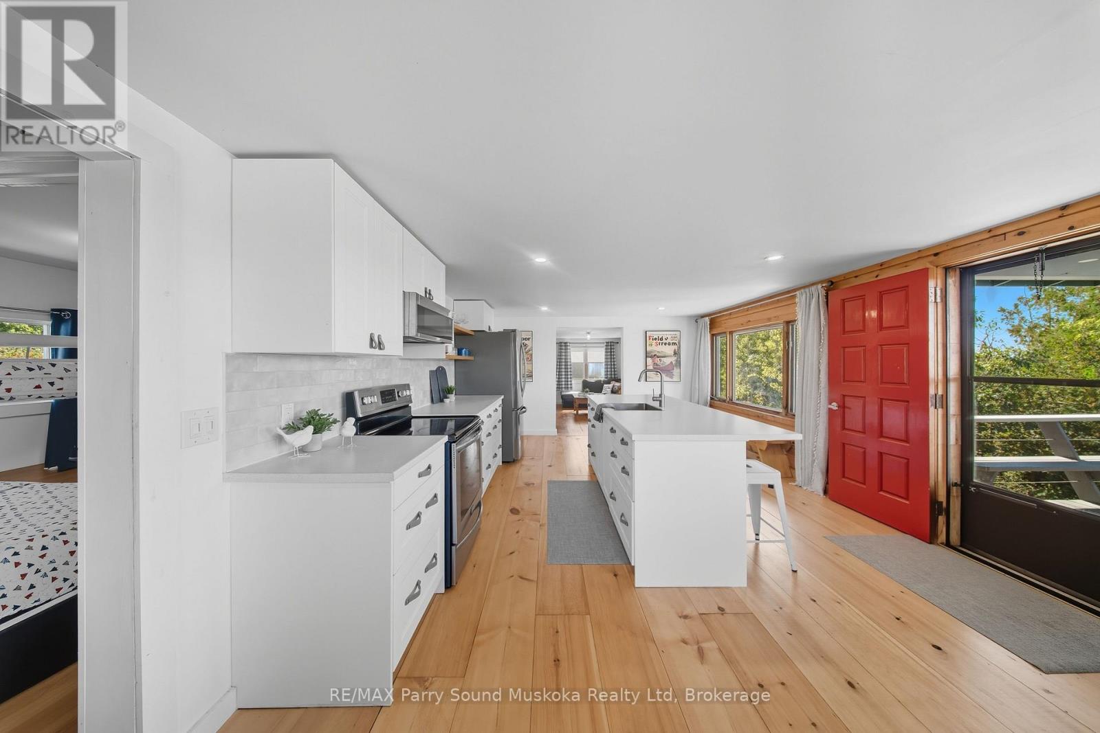 15 Forsyths Road, Carling, Ontario  P0G 1G0 - Photo 15 - X12677090