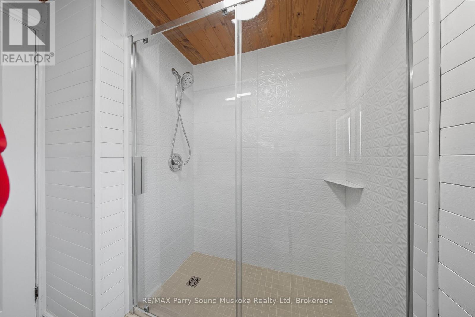 15 Forsyths Road, Carling, Ontario  P0G 1G0 - Photo 22 - X12677090