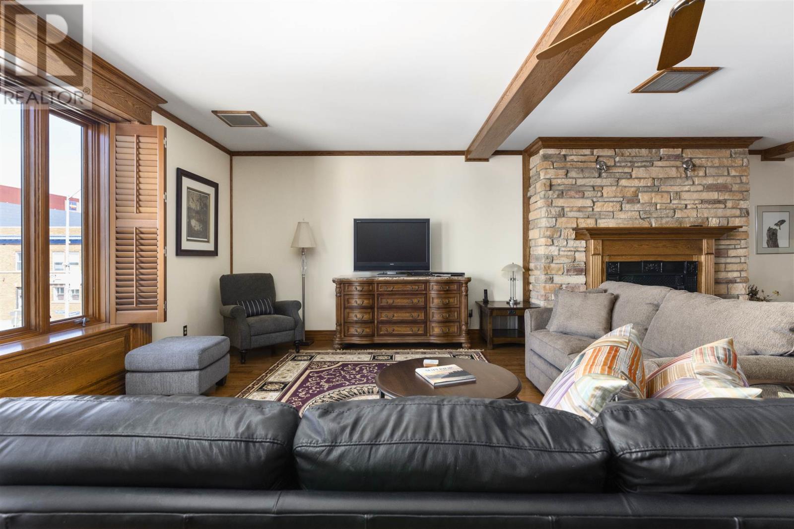 536-542 Queen St, Sault Ste. Marie, Ontario  P6A 2A1 - Photo 10 - SM252911