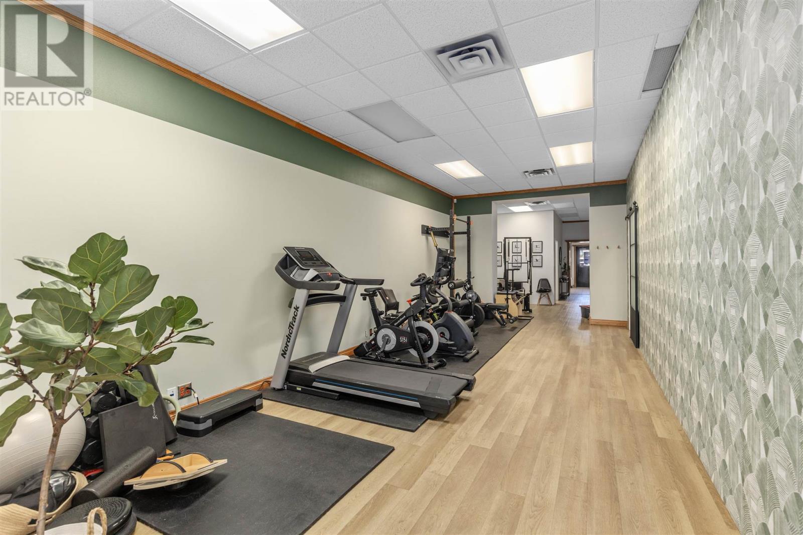 536-542 Queen St, Sault Ste. Marie, Ontario  P6A 2A1 - Photo 6 - SM252911