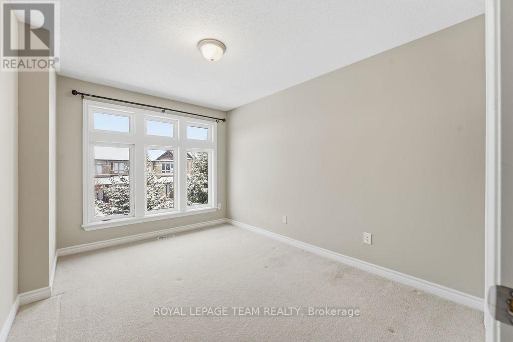 880 Fletcher Circle, Ottawa, Ontario  K2T 0B8 - Photo 21 - X12451253