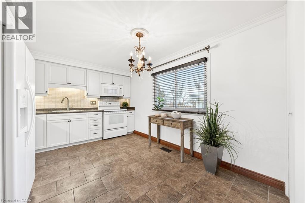 614 Elgin Street N, Cambridge, Ontario  N1R 5Z5 - Photo 10 - 40793023