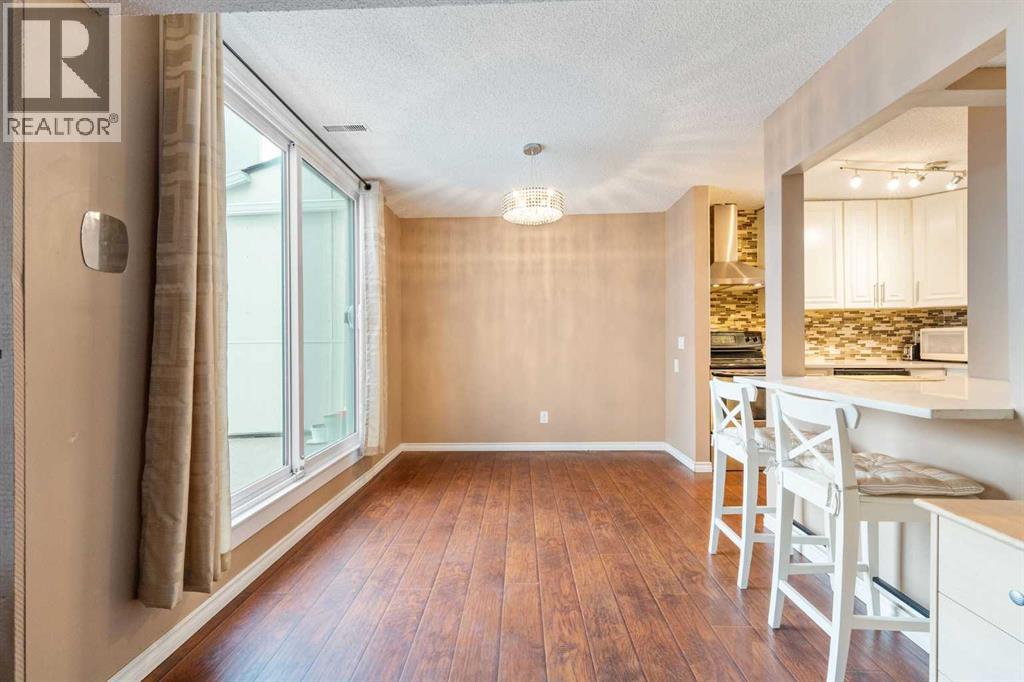 301, 13104 Elbow Drive Sw, Calgary, Alberta  T2W 2P2 - Photo 4 - A2272980