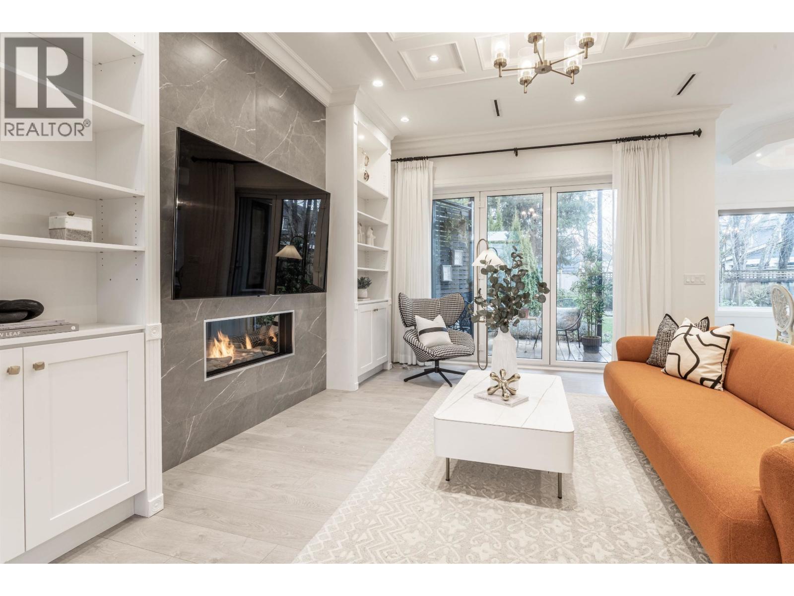 4640 Foxglove Crescent, Richmond, British Columbia  V7C 2K3 - Photo 4 - R3076078