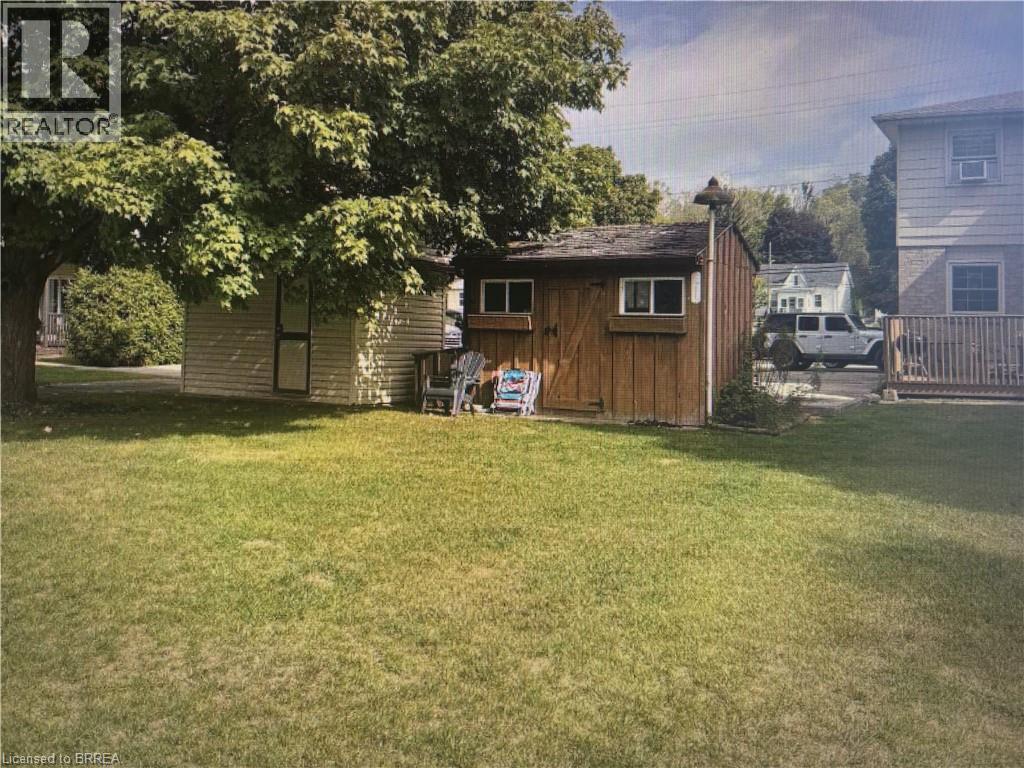 58 Willow Street, Paris, Ontario  N3L 2K5 - Photo 2 - 40796008