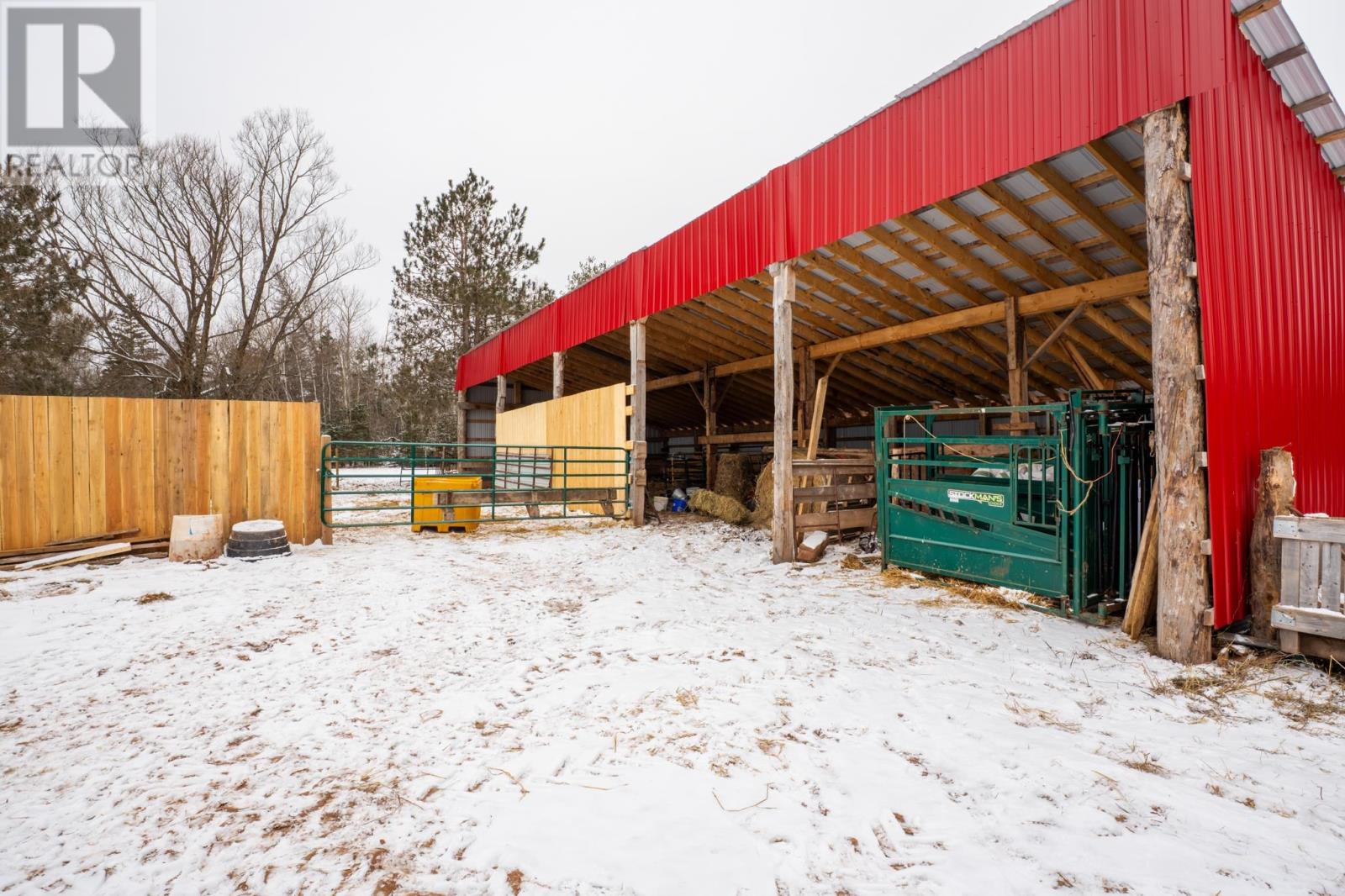 520 Abney Road, Murray River, Prince Edward Island  C0A 1W0 - Photo 5 - 202600426