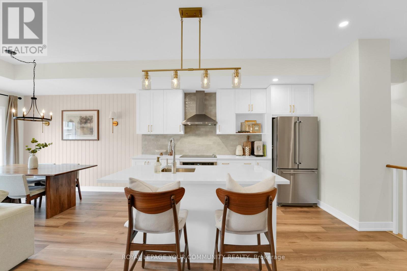 132 Covington Crescent, Whitchurch-Stouffville, Ontario  L4A 4W8 - Photo 15 - N12668906