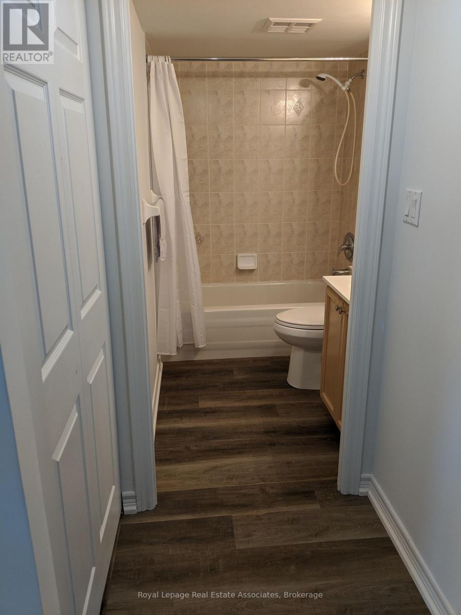 206 - 141 Woodbridge Avenue W, Vaughan, Ontario  L4L 9G6 - Photo 14 - N12675744