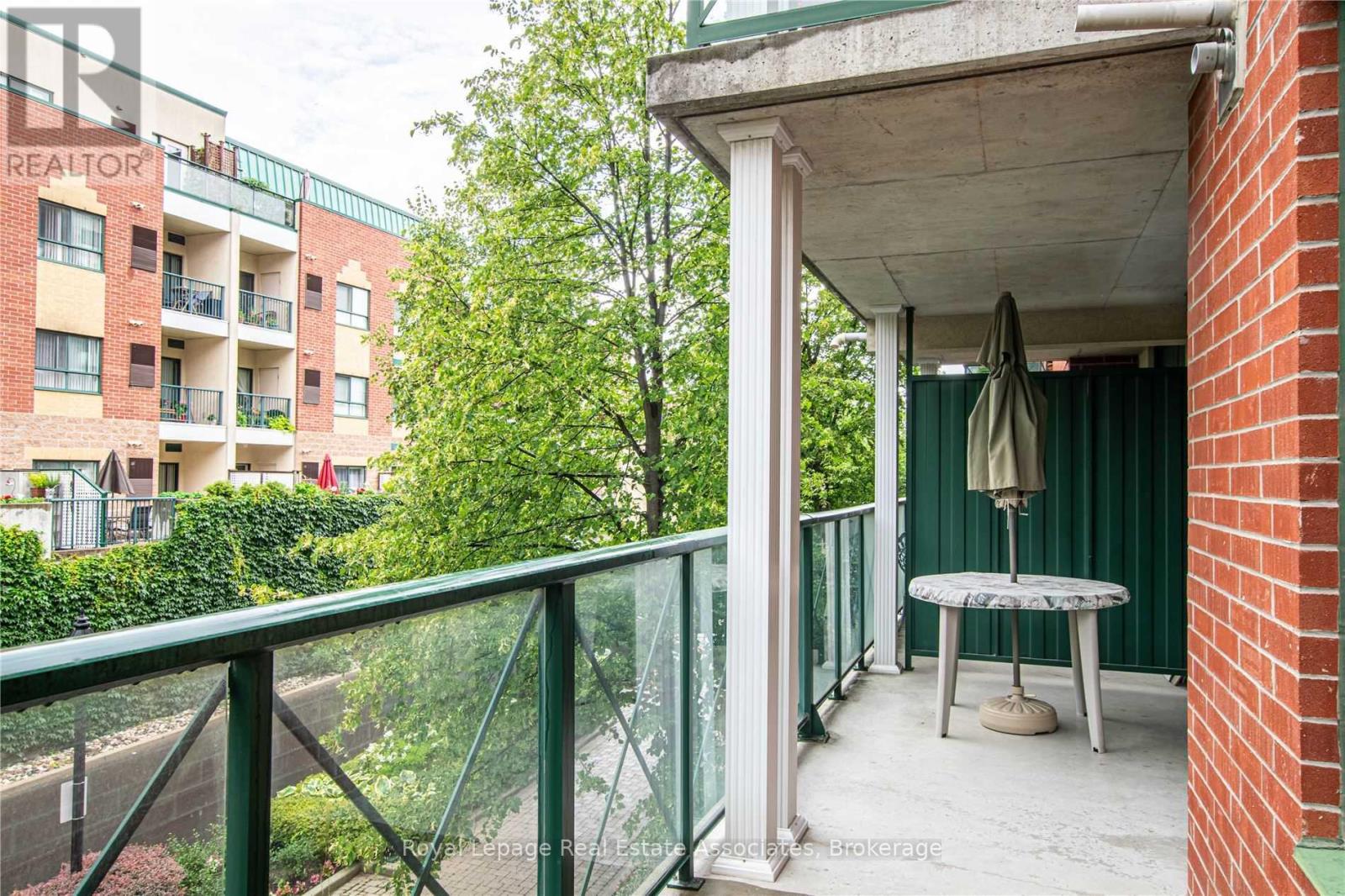 206 - 141 Woodbridge Avenue W, Vaughan, Ontario  L4L 9G6 - Photo 17 - N12675744