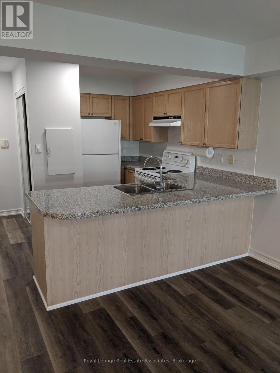 206 - 141 Woodbridge Avenue W, Vaughan, Ontario  L4L 9G6 - Photo 8 - N12675744