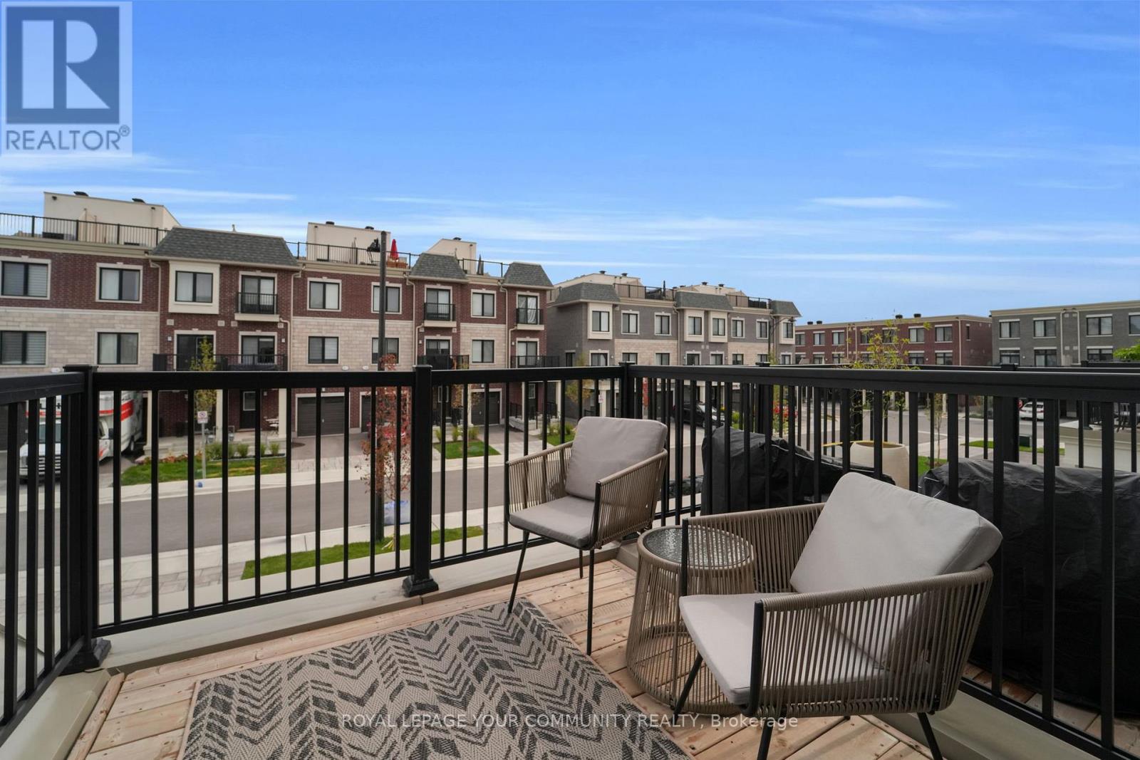 132 Covington Crescent, Whitchurch-Stouffville, Ontario  L4A 4W8 - Photo 44 - N12668906