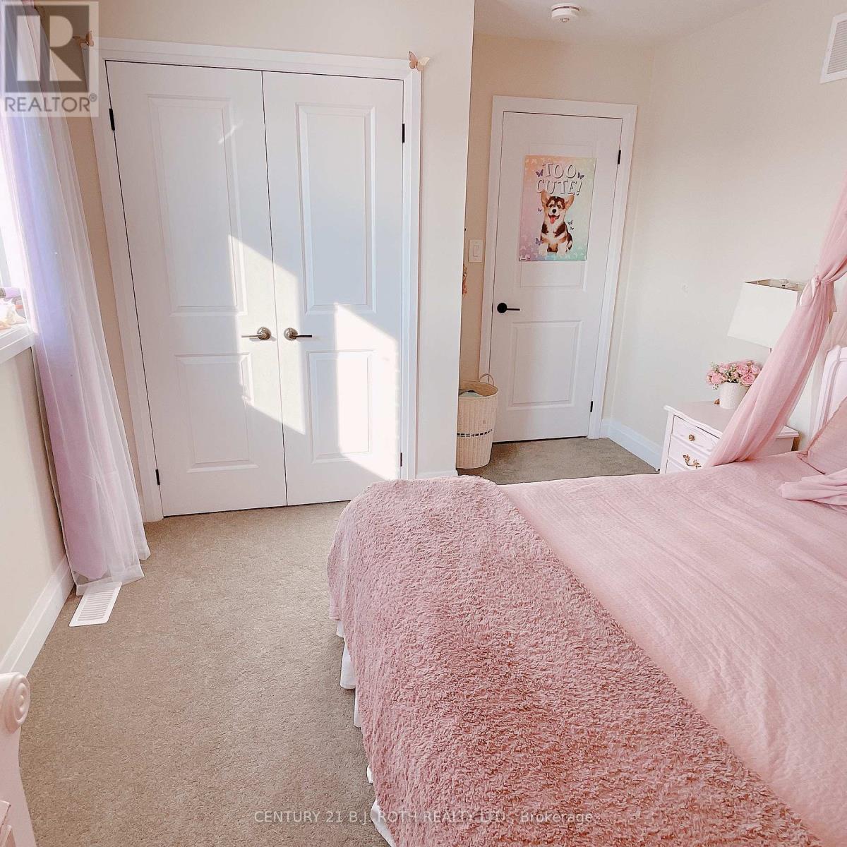 19 Rowley Crescent, Springwater, Ontario  L0L 1P0 - Photo 28 - S12607374