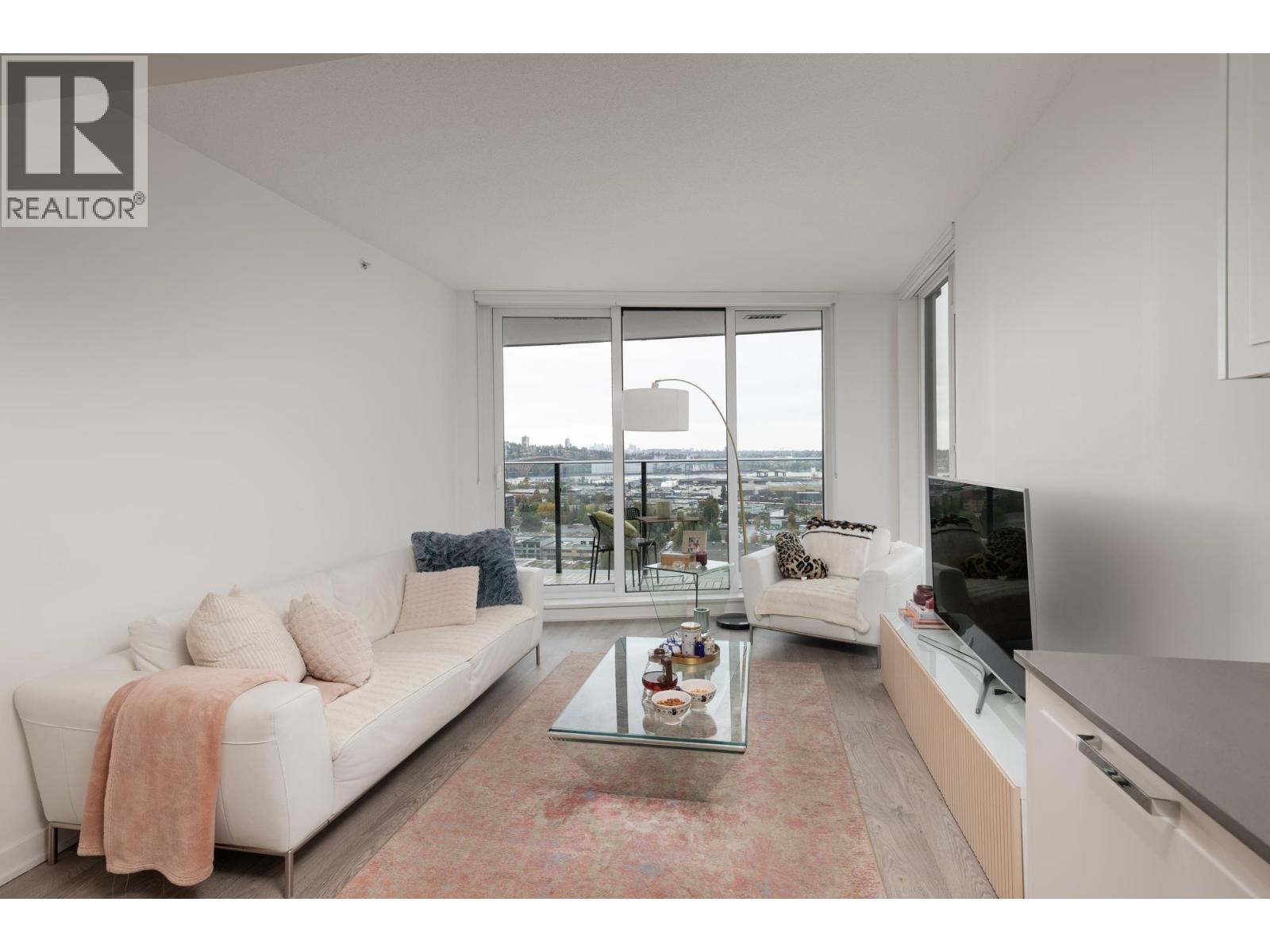 1705 1401 Hunter Street, North Vancouver, British Columbia  V7J 0E2 - Photo 16 - R3077378