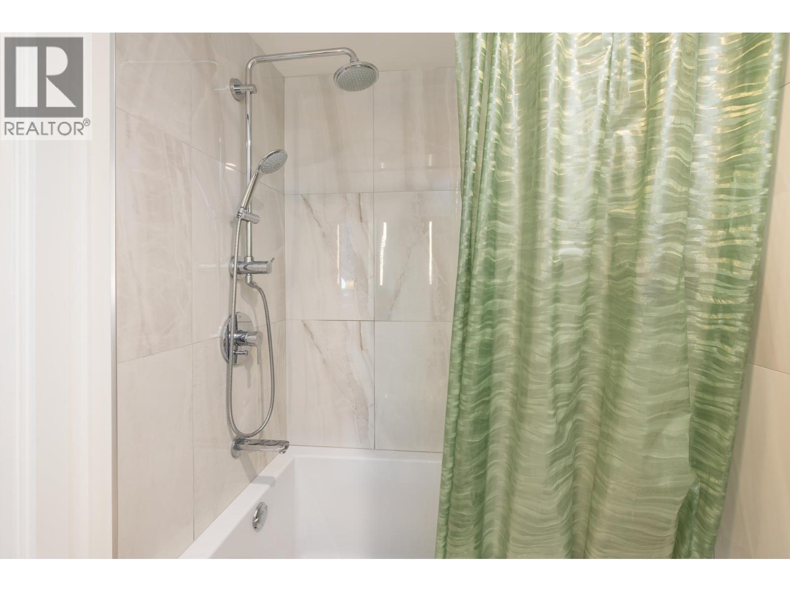 1705 1401 Hunter Street, North Vancouver, British Columbia  V7J 0E2 - Photo 28 - R3077378