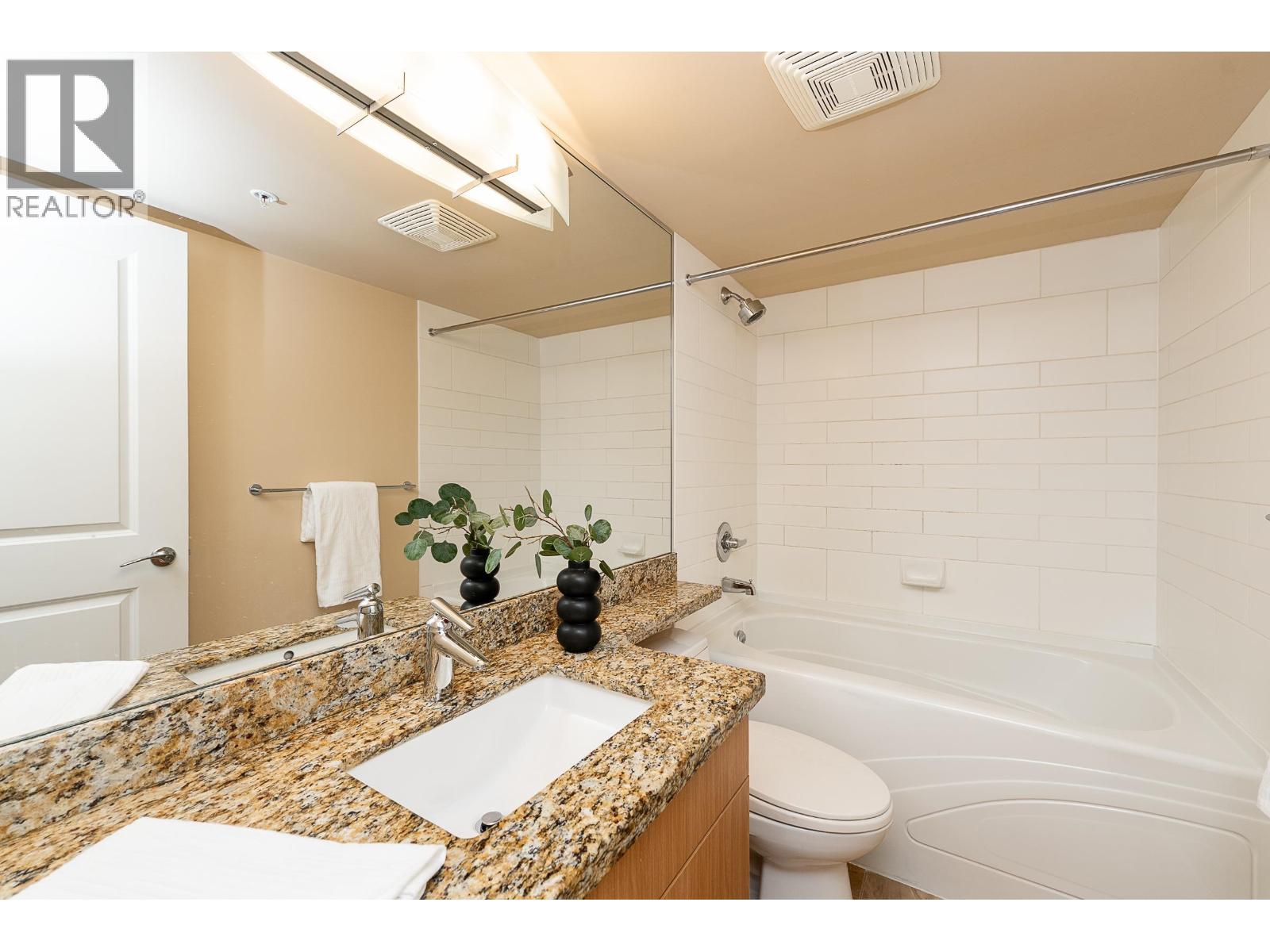 104 288 Ungless Way, Port Moody, British Columbia  V3H 0C9 - Photo 19 - R3077385