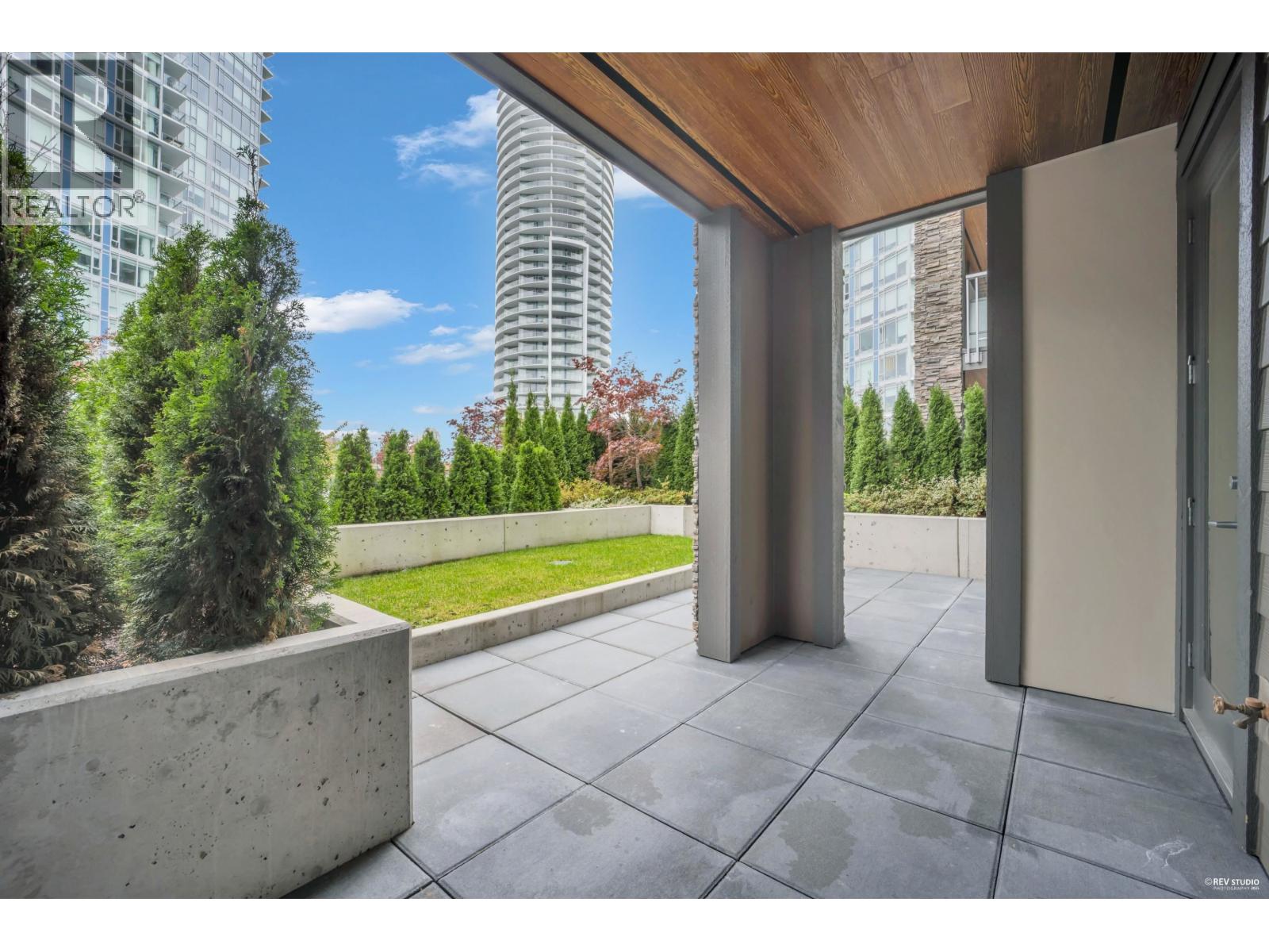 206 7123 11th Avenue, Burnaby, British Columbia  V3N 0J6 - Photo 6 - R3077393