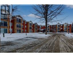 201 - 40 PEARL STREET, Smiths Falls, Ontario