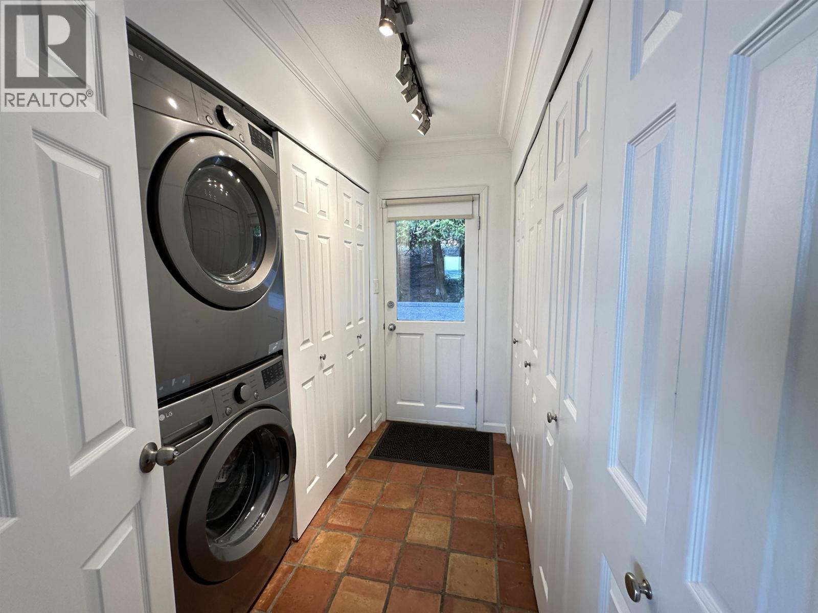 2390 Palmerston Avenue, West Vancouver, British Columbia  V7V 2W1 - Photo 23 - R3077379