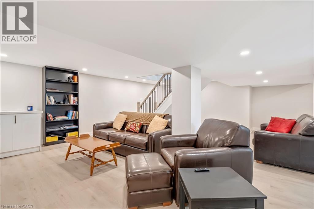 101 Corman Avenue, Stoney Creek, Ontario  L8G 3W3 - Photo 27 - 40796106