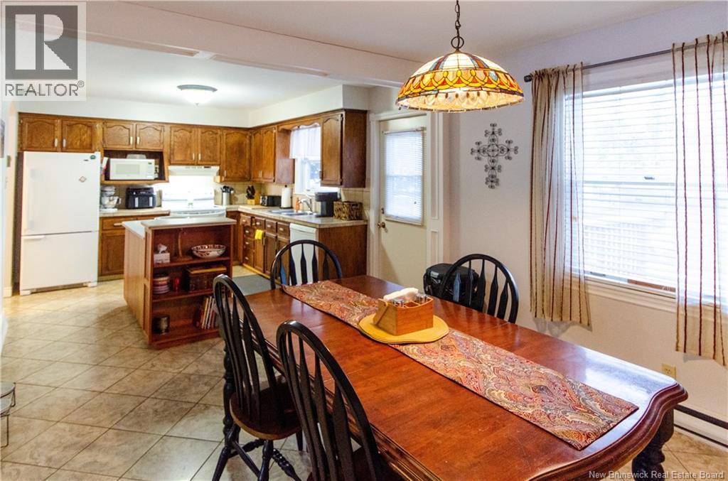 77 Sandalwood Crescent, Saint John, New Brunswick  E2M 5L2 - Photo 8 - NB131691