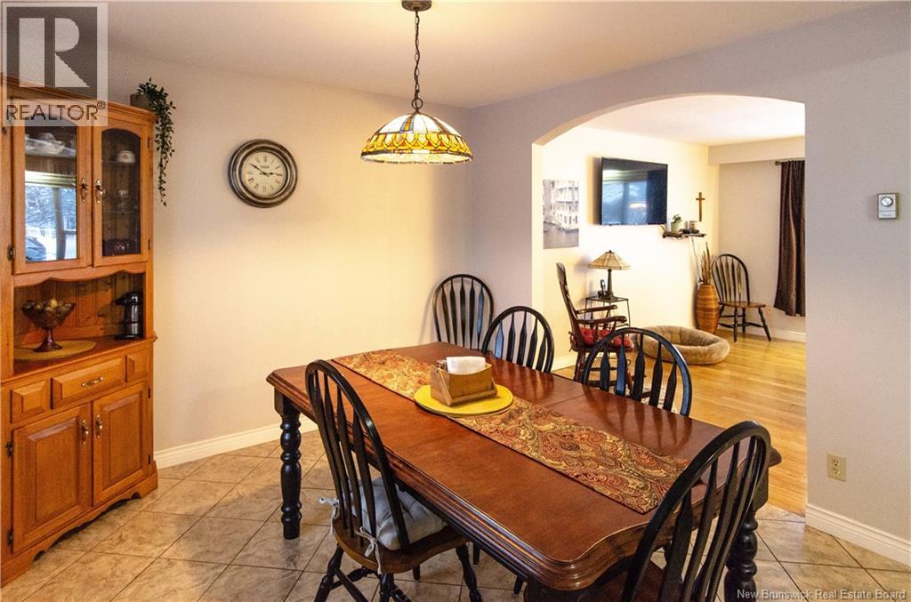 77 Sandalwood Crescent, Saint John, New Brunswick  E2M 5L2 - Photo 9 - NB131691