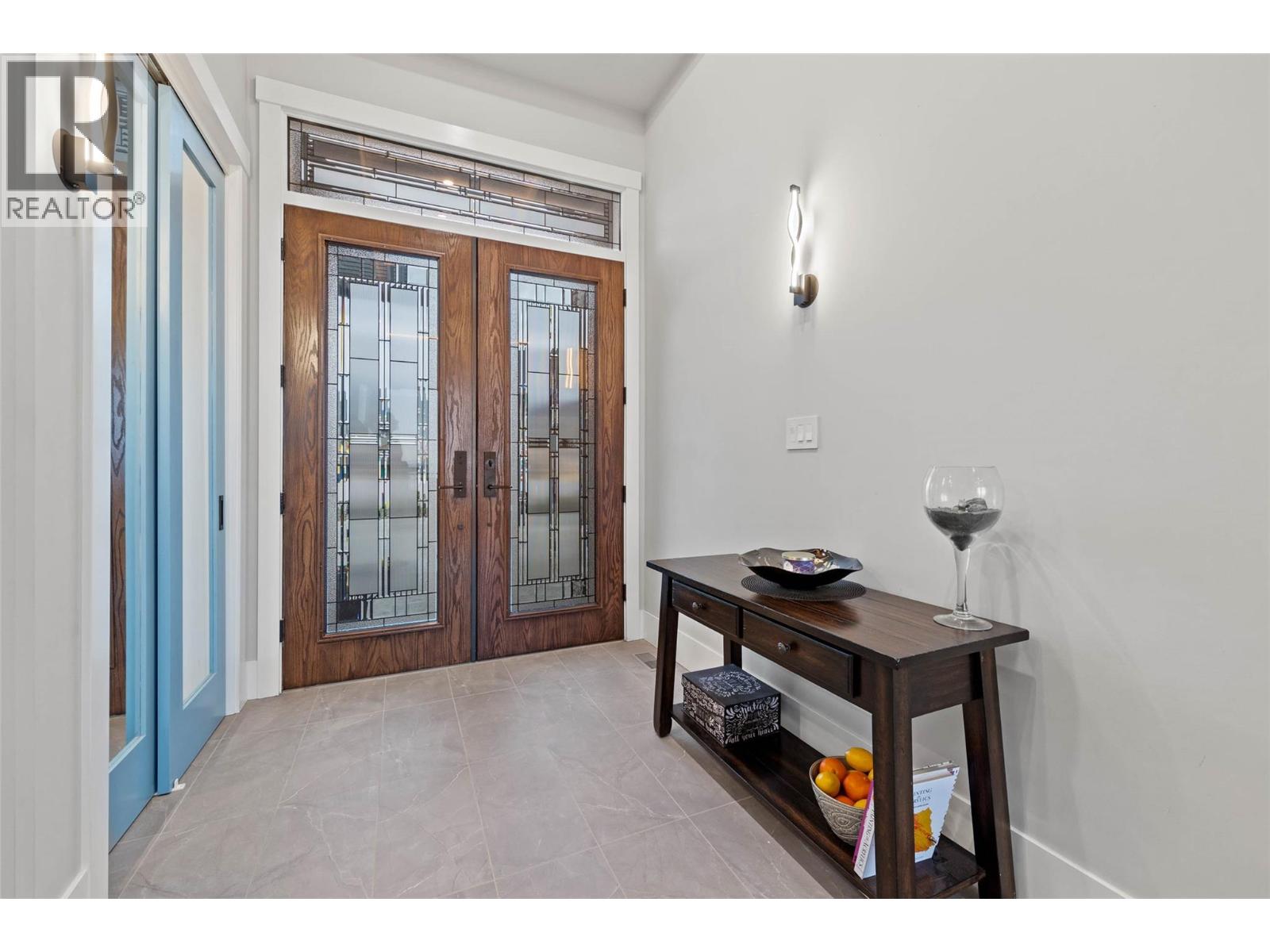 1314 Myra Place, Kamloops, British Columbia  V2E 0C3 - Photo 4 - 10372227