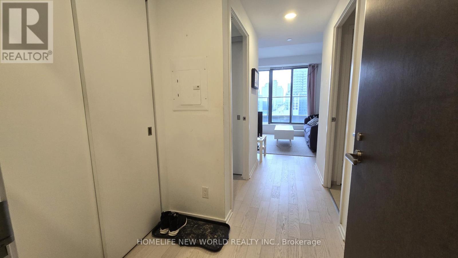 918 - 12 Bonnycastle Street, Toronto, Ontario  M5A 0C8 - Photo 4 - C12677076