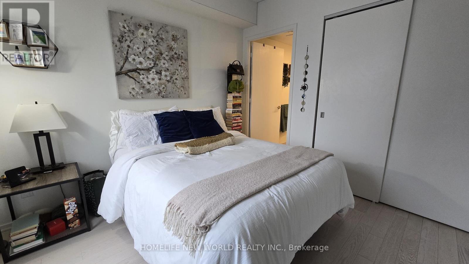 918 - 12 Bonnycastle Street, Toronto, Ontario  M5A 0C8 - Photo 9 - C12677076