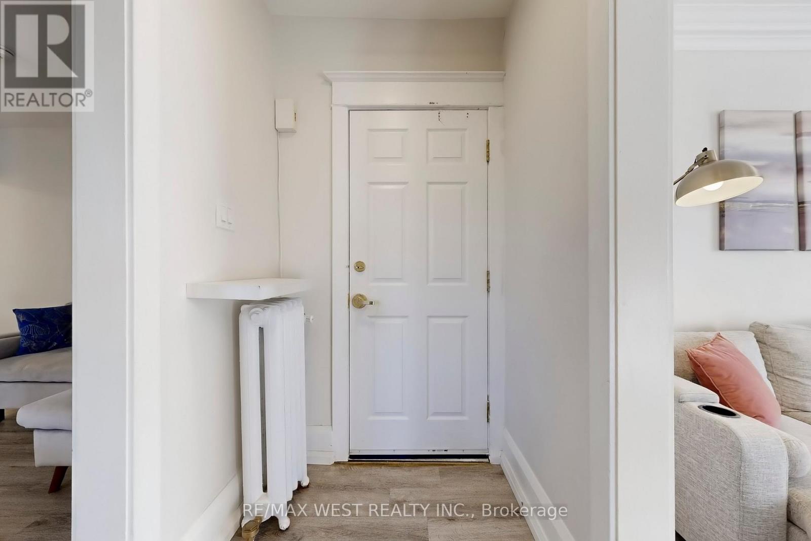 Building 1 Unit 3 - 9 Humewood Court, Toronto, Ontario  M6C 1C9 - Photo 33 - C12677116